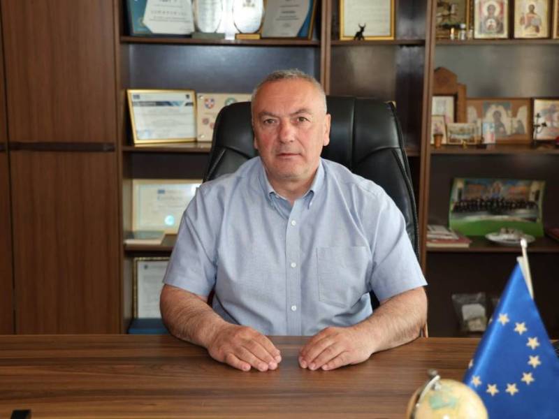ძვირფასო აბიტურიენტებო, გულითადად გილოცავთ ერთიანი ეროვნული გამოცდების დაწყებას